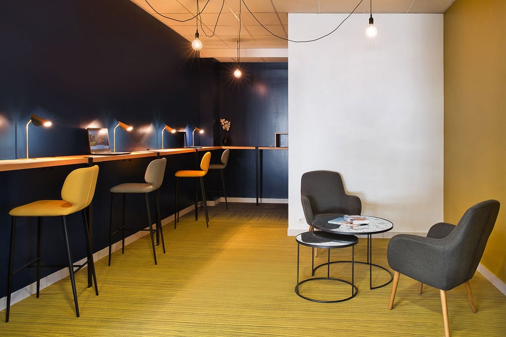 Business-Corner (2)